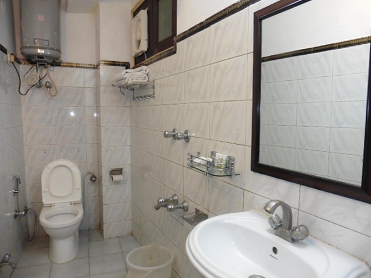 City Light Hotel Dalhousie Bagian luar foto